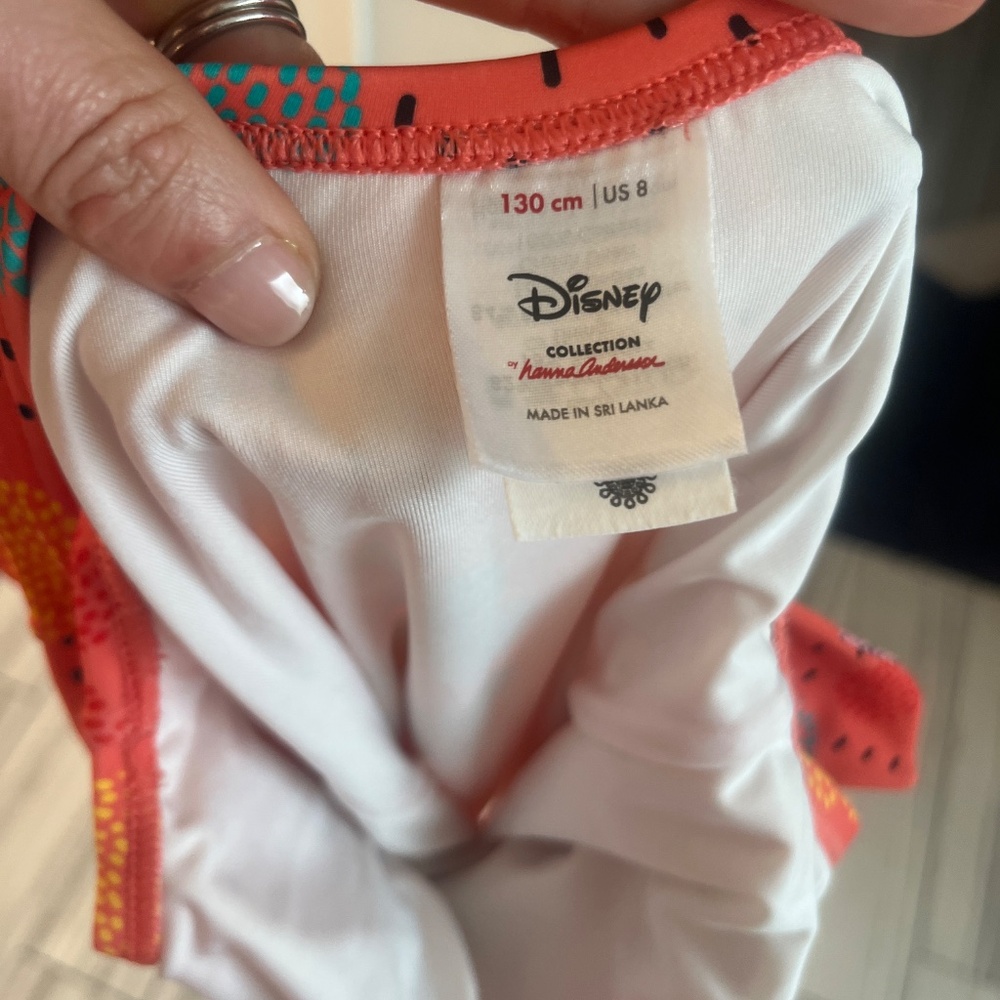 Girls swim  Disney Sz 8 Hannah Anderson - Picture 2 of 3